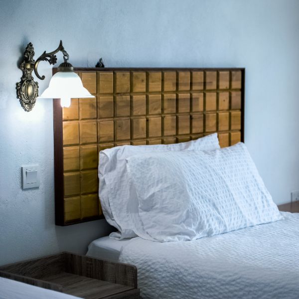 Types of Wall Sconces: Buyer's Guide
